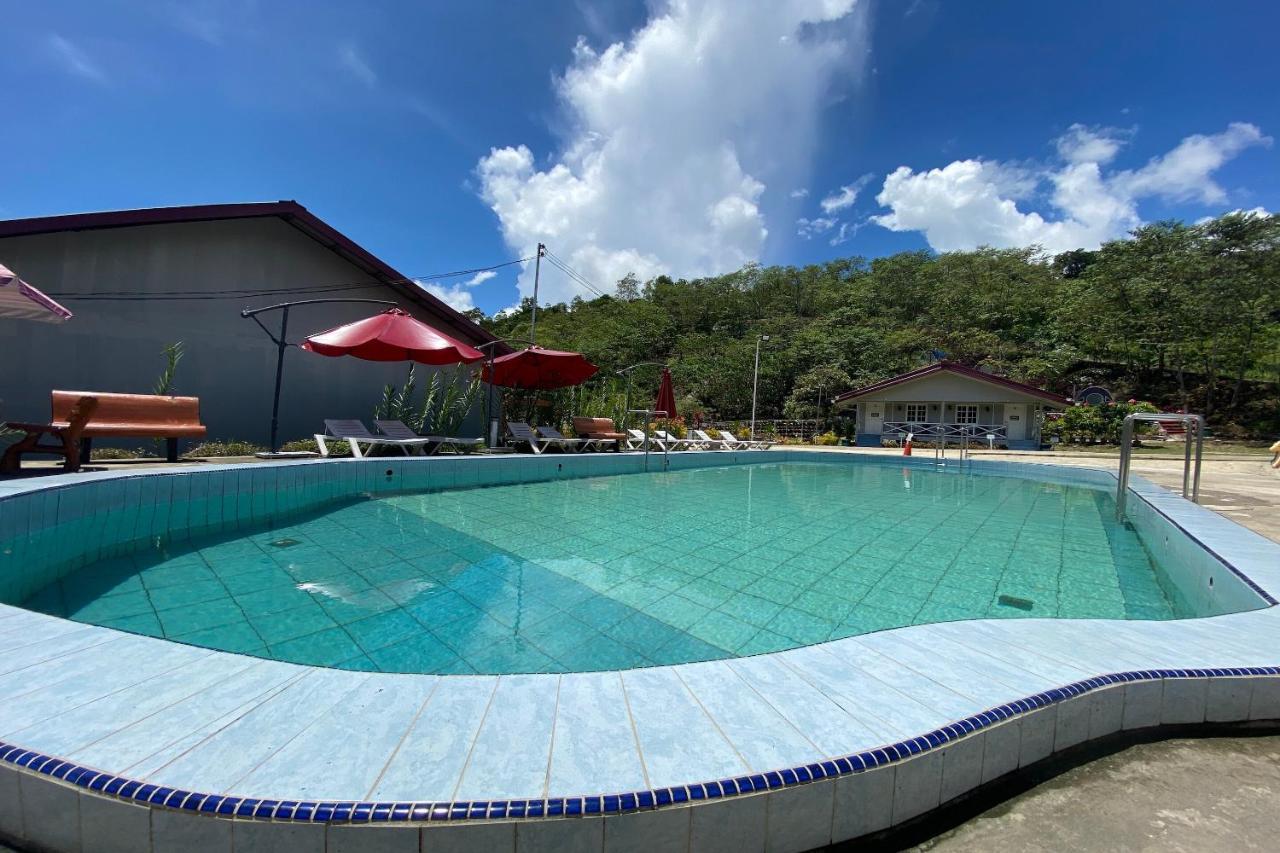 Spot On 90279 Kinomulok Garden Hotel Ranau Exterior foto