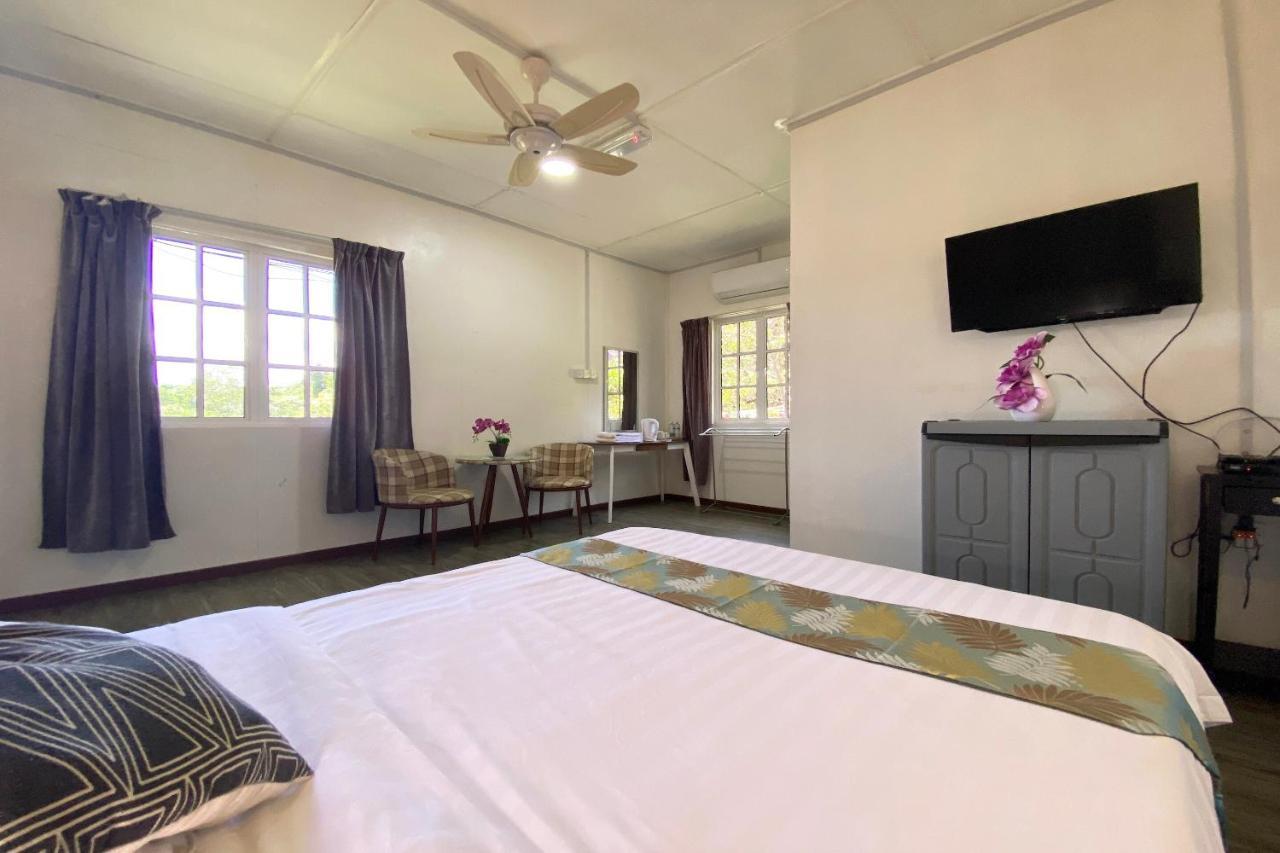 Spot On 90279 Kinomulok Garden Hotel Ranau Exterior foto