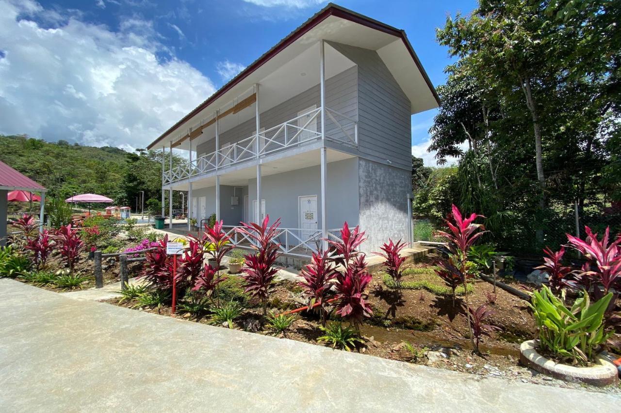 Spot On 90279 Kinomulok Garden Hotel Ranau Exterior foto